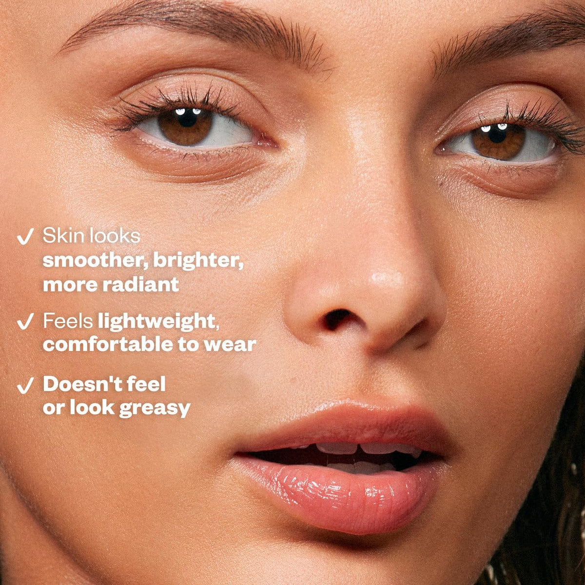 Kosas DreamBeam SPF 40 Mineral Sunscreen for Face + Makeup Prep – Lightweight Hydrating Sun Protection, 40 ml - Maple Wellness Supplements